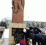 В пос. Демьян Бедный Жердевского муниципального округа состоялась церемония возложения цветов к мемориалу памяти воинам, погибшим в годы Великой Отечественной войны 1941-1945гг., посвященная Дню Тамбовских героев.. - Жердевский муниципальный округ